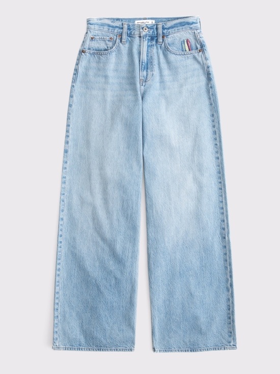 Abercrombie & Fitch Denim - A&F Curve Love High Rise Wide Leg Fish Embroidery Jeans